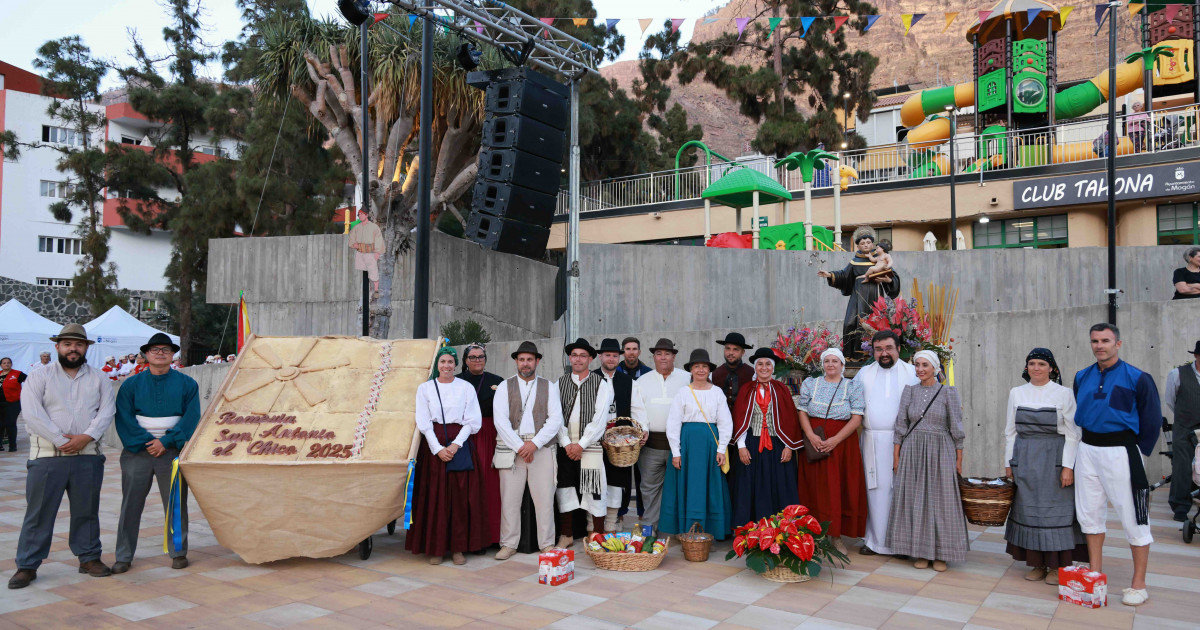 Mogán florece en júbilo y tradición con la Romería-Ofrenda de San Antonio 'El Chico'