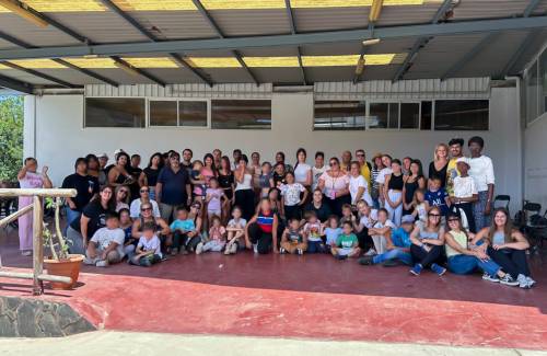 Más de un centenar de vecinos de Mogán celebran el Día de la Familia entre caballos