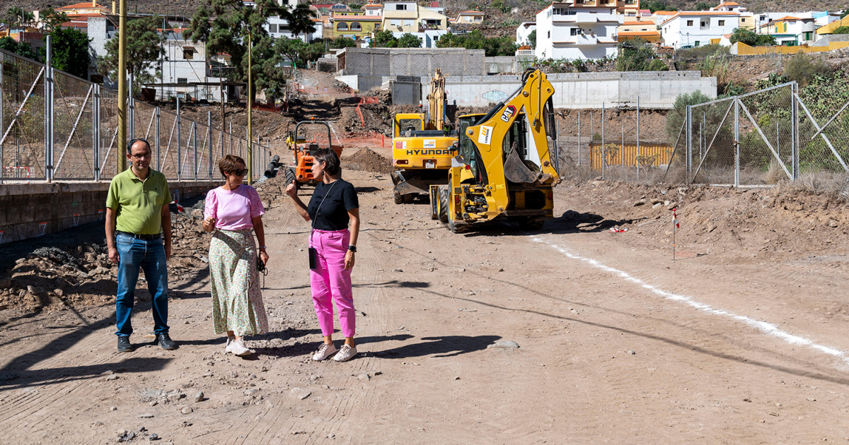 El Ayuntamiento trabaja en la urbanización de la calle Vinagrera de El Horno