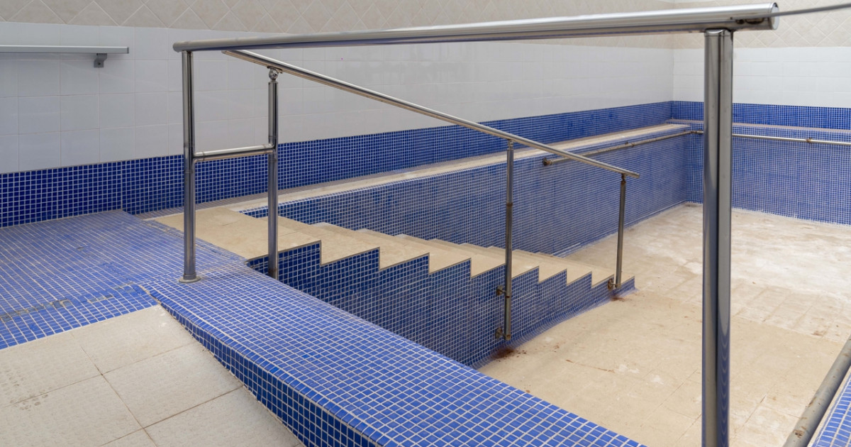 El Ayuntamiento destina 35.000 euros  a la reparación de la piscina del Centro para la Autonomía Personal de Mogán