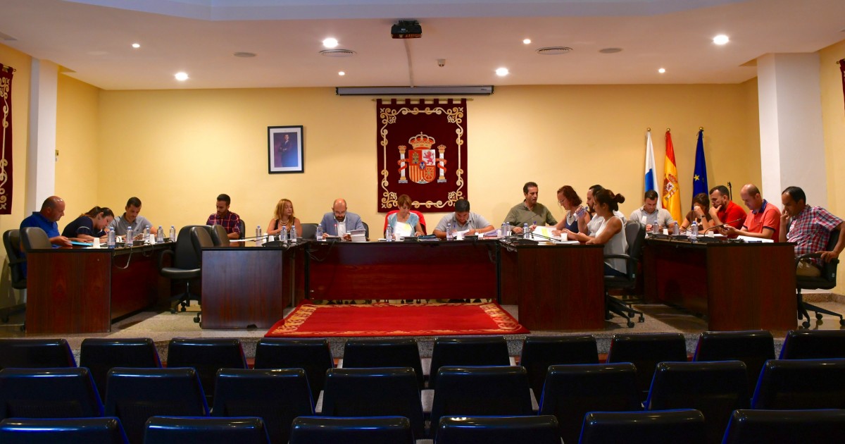 Mogán se adhiere al 'Pacto Social, Político y Económico por la Educación del Consejo Escolar de Canarias'