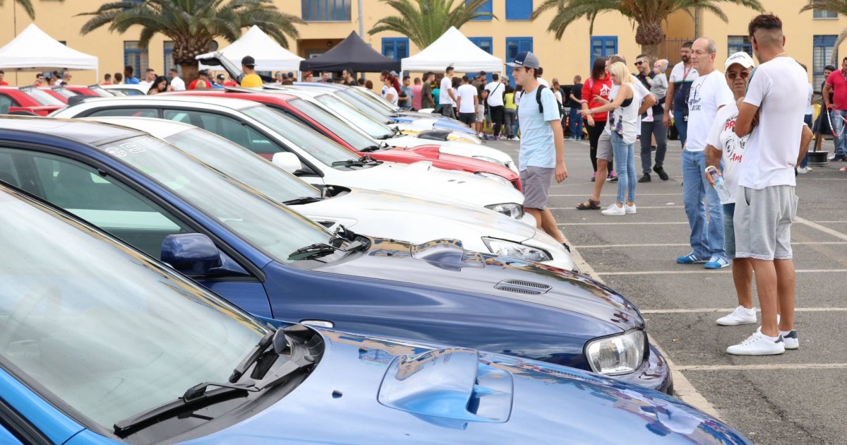 300 vehículos se exhiben en el III Encuentro Solidario de Coches Japoneses de Arguineguín