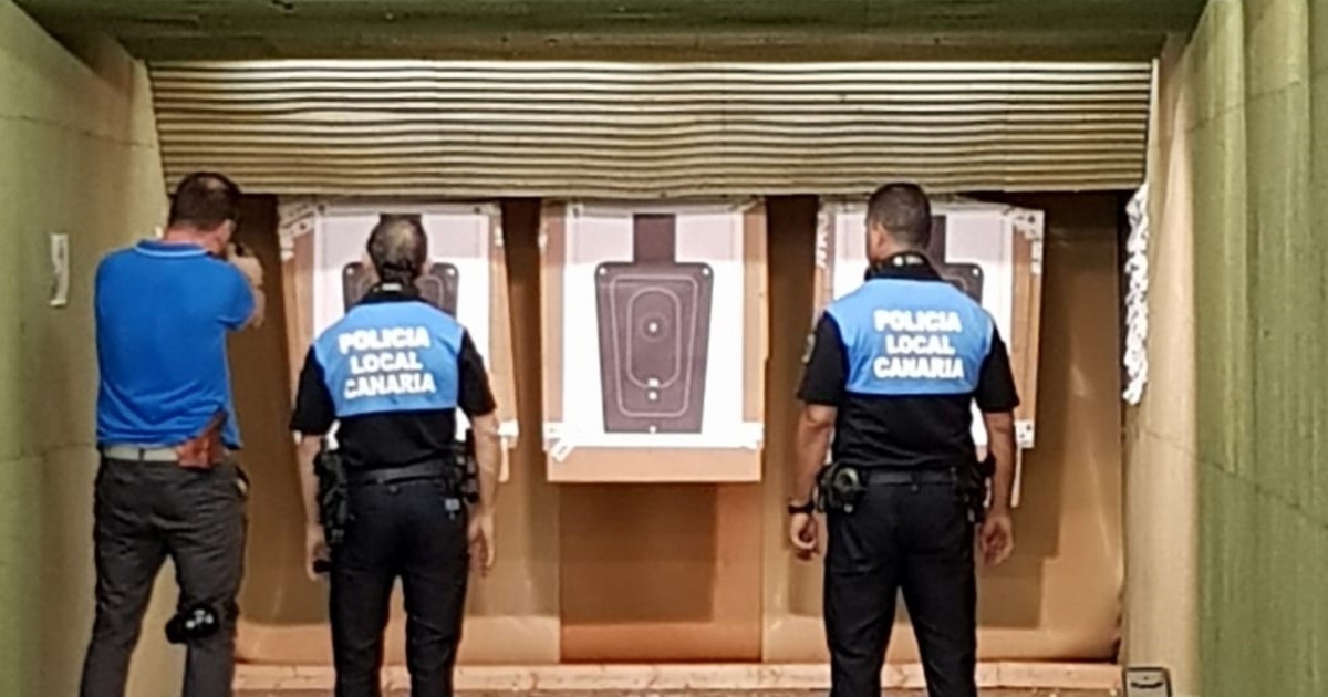 Los agentes la Policía Local de Mogán realizan un nuevo curso de prácticas de tiro