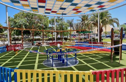 El Ayuntamiento de Mogán clausura los parques infantiles, las canchas y el equipamiento deportivo urbano