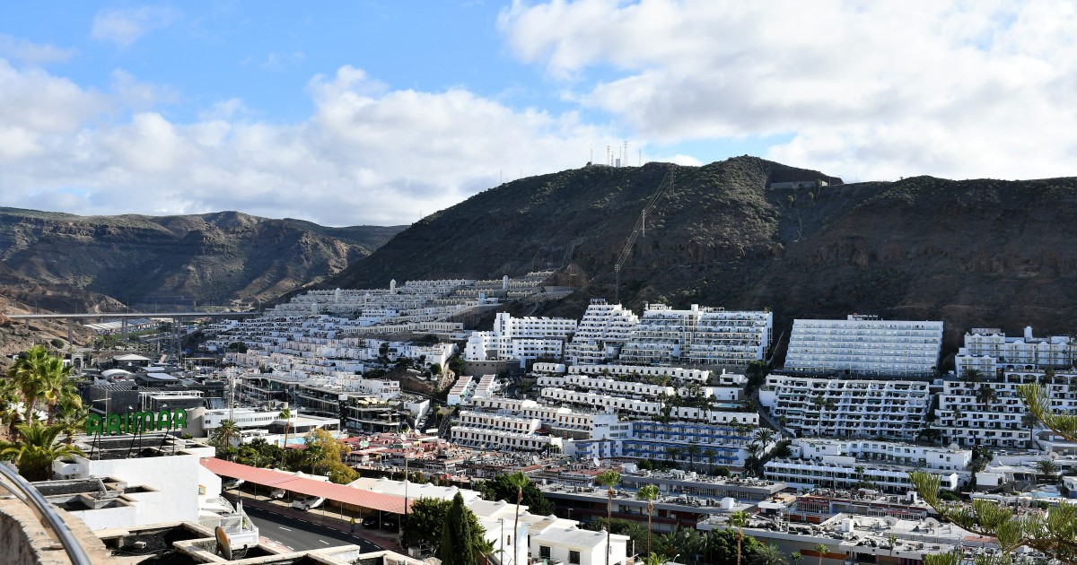 Onalia Bueno insta a los órganos de Intervención del Ministerio de Migraciones y del Gobierno de Canarias a respetar el uso turístico que contempla la ley para los hoteles
